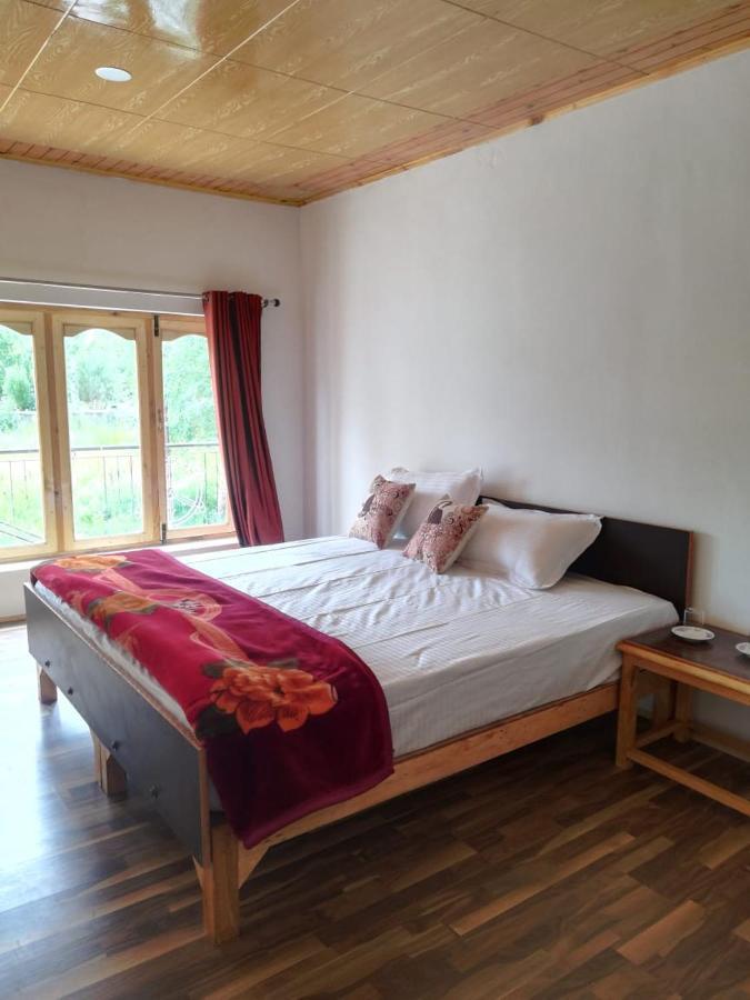 Sernang Homestay Hundar Exterior foto