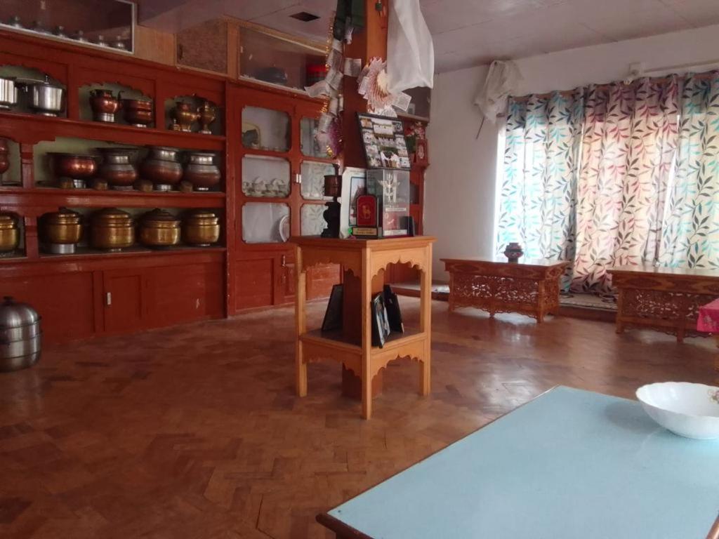 Sernang Homestay Hundar Exterior foto