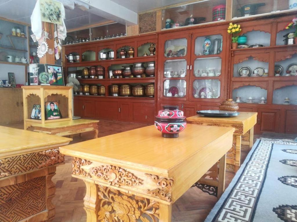 Sernang Homestay Hundar Exterior foto